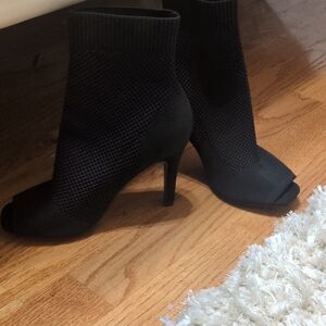 MIA Black Textured Heeled Boots